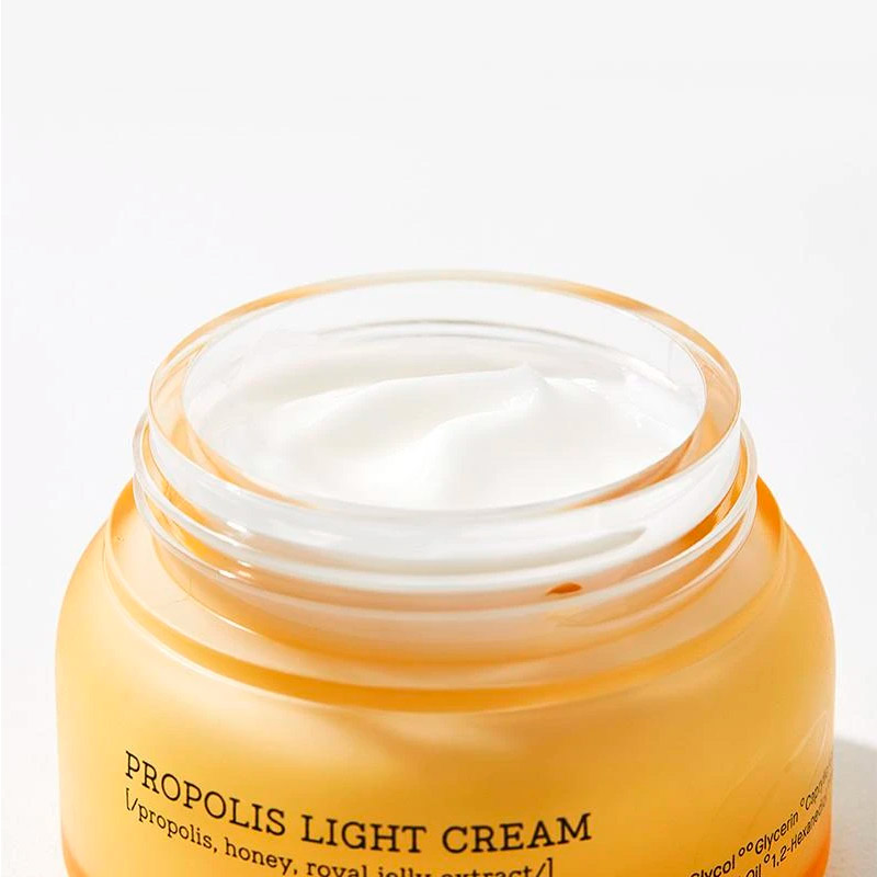 Легкий крем для лица с прополисом COSRX Full Fit Propolis Light Cream 65 мл