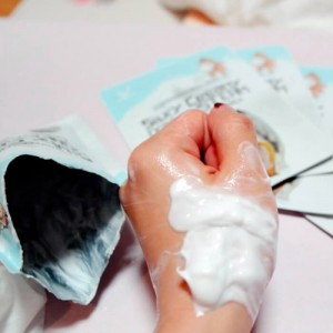Тканевая маска с кремом из молока ослиц ELIZAVECCA Silky Creamy Donkey Steam Cream Mask Pack 25 мл