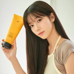 Парфюмированная маска для волос с кератином Lador Perfumed Hair Treatment Hinoki 380мл
