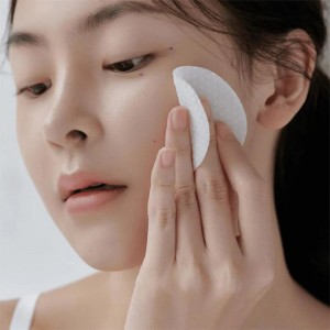 Тонизирующие пилинг-пэды с BHA-кислотой Celimax Ji Woo Gae Heartleaf BHA Peelind Pad 60шт