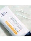 Лёгкий гипоаллергенный солнцезащитный лосьон CUSKIN Clean Up Blemish Sun Lotion SPF 50+ PA++++ 60мл
