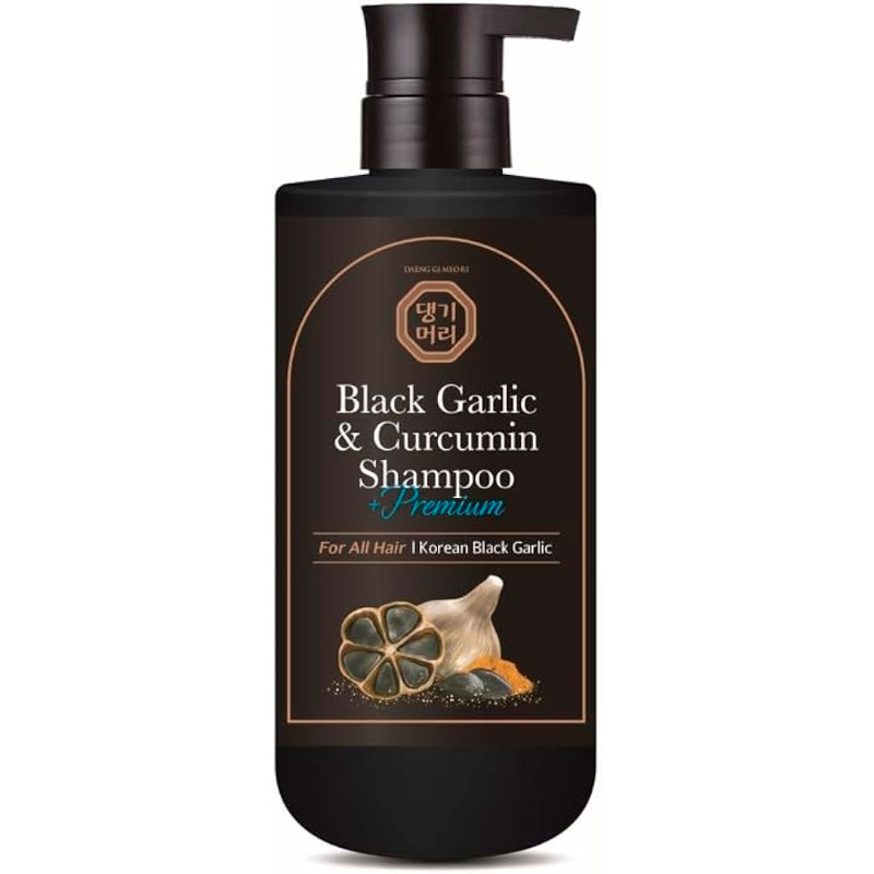 Шампунь для волос с экстрактом черного чеснока и куркумы Daeng Gi Meo Ri Black Garlic and Curcumin Shampoo 500мл Шампунь для волос с экстрактом черного чеснока и куркумы Daeng Gi Meo Ri Black Garlic and Curcumin Shampoo 500мл