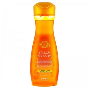 Шампунь против выпадения волос Daeng Gi Meo Ri Yellow Blossom Anti-Hair Loss Shampoo 400мл