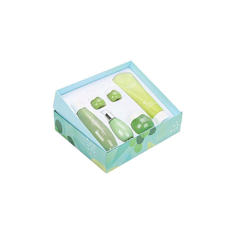 Набор средств с себорегулирующим действием с виноградом FRUDIA Green Grape Set