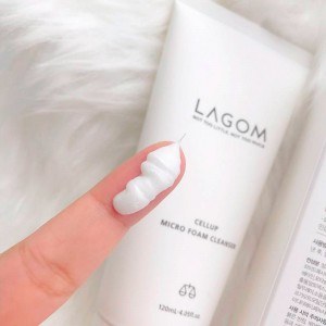 Деликатная пенка для умывания Lagom Cellup Micro Foam Cleanser 120мл