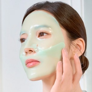 Осветляющая гидрогелевая маска для лица Luvum Green Citrus Vitamin C Gel Mask Plus 33гр