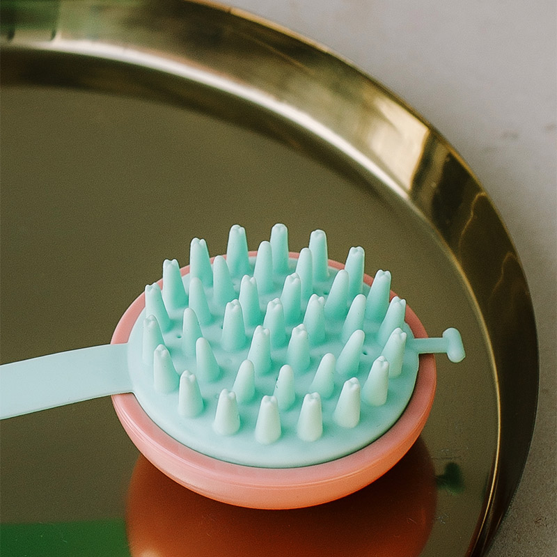 Массажная щетка для головы MASIL Head Cleaning Massage Brush 1 шт
