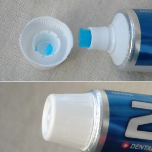 Освежающая зубная паста Dental Clinic 2080 Total Ice Mint Toothpaste 120гр