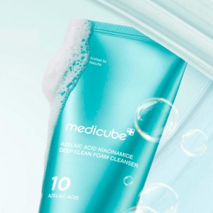 Пенка с азелаиновой кислотой medicube Azelaic Acid Niacinamide Deep Clean Foam Cleanser 120 мл