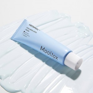 Ультраувлажняющий аква-крем от сухости MEDIPEEL Hyaluronic Acid Layer Mooltox Cream 50г