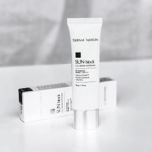 Солнцезащитный крем Medi-Peel Derma Maison Sun Blok Cell Repair Whitening SPF50+PA++++ 50мл