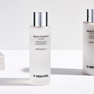Пептидный тонер-эссенция для зрелой кожи MEDI-PEEL Peptide 9 Aqua Essence Toner 250 мл