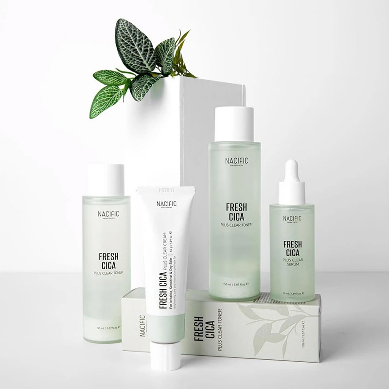 Двухфазный матирующий тонер NACIFIC Fresh Cica Plus Clear Toner 150 мл