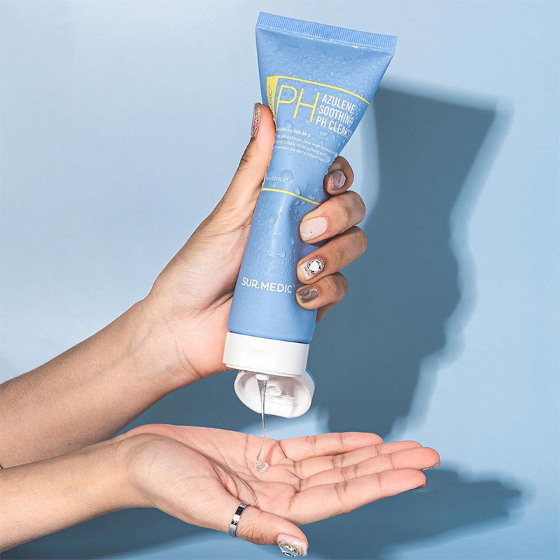 Успокаивающий гель для умывания с азуленом и керамидами NEOGEN SUR.MEDIC+ Azulene Soothing pH Cleanser 150мл
