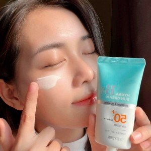 Увлажняющий солнцезащитный крем Pretty Skin Hydra B5 Sun Cream SPF50+ PA++++ 70мл