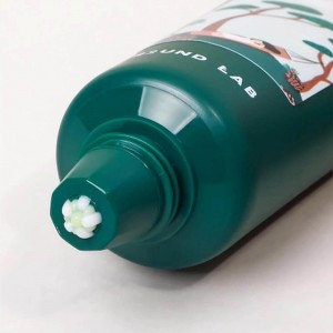 Двойной крем с экстрактом центеллы для проблемной кожи Round Lab Pine Calming Cica Cream Plus 60мл