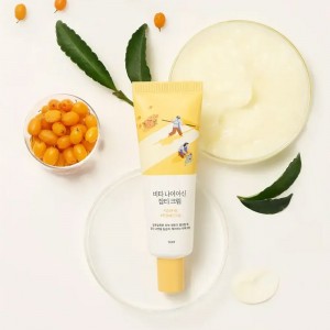 Осветляющий крем с ниацинамидом Round Lab Vita Niacinamide Dark Spot Cream 50мл