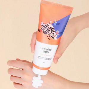 Пенка для умывания с чёрной соей и пантенолом Round Lab Soybean Panthenol Cleanser 150мл 