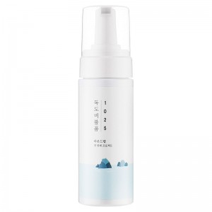 Пузырьковая пенка с морской водой Round Lab 1025 Dokdo Bubble Foam 150мл