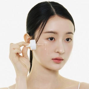 Ампула-бустер с ниацинамидом SKIN1004 Madagascar Centella Niacinamide 10 Boosting Shot Ampoule 30мл