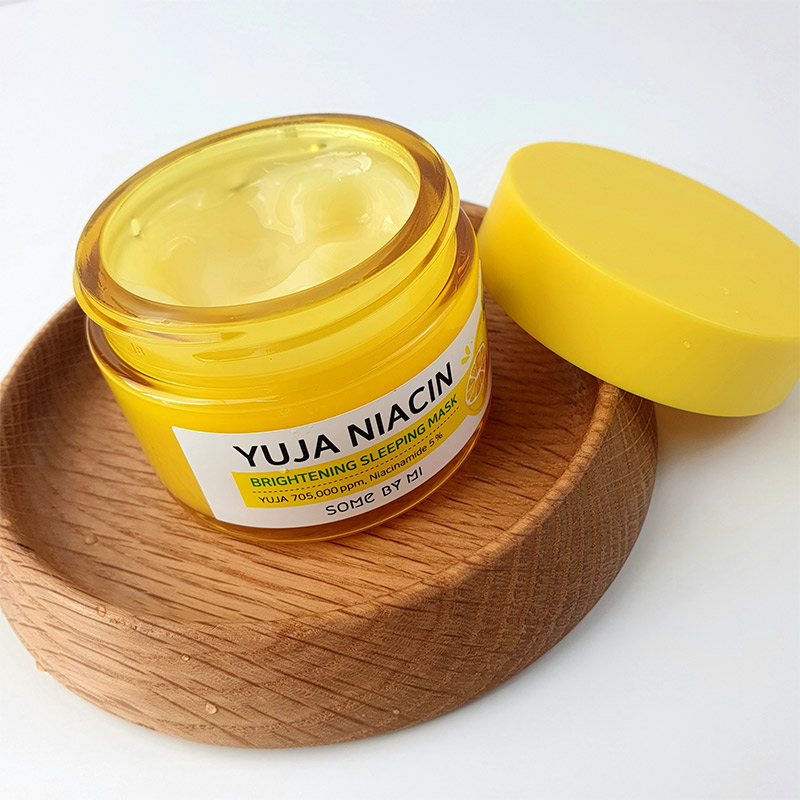 Осветляющая ночная маска с экстрактом юдзу SOME BY MI Yuja Niacin Brightening Sleeping Mask 60 гр