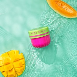 Скраб для тела с ароматом экзотических фруктов Spark Glow Body Scrub Velvet Haze Scent 400гр