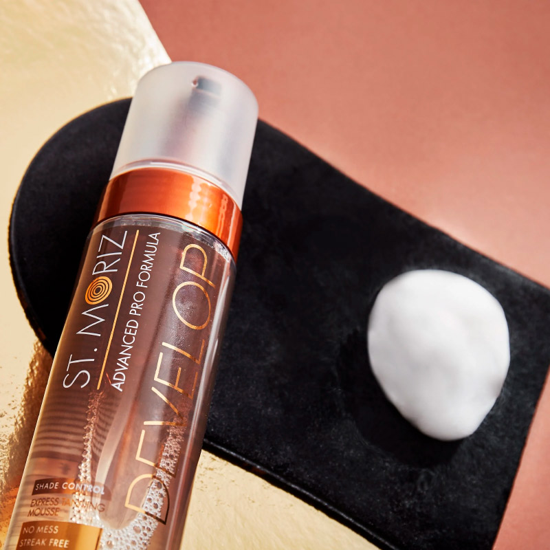 Мусс для экспресс загара с бесцветной текстурой St.Moriz Advanced Pro Formula Shade Control Express Tanning Mousse 200мл