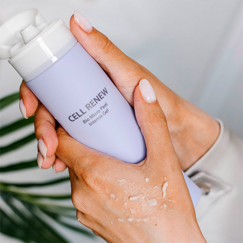 Глубокоочищающий пилинг-гель The Saem Cell Renew Bio Micro Peel Intense Gel 160мл