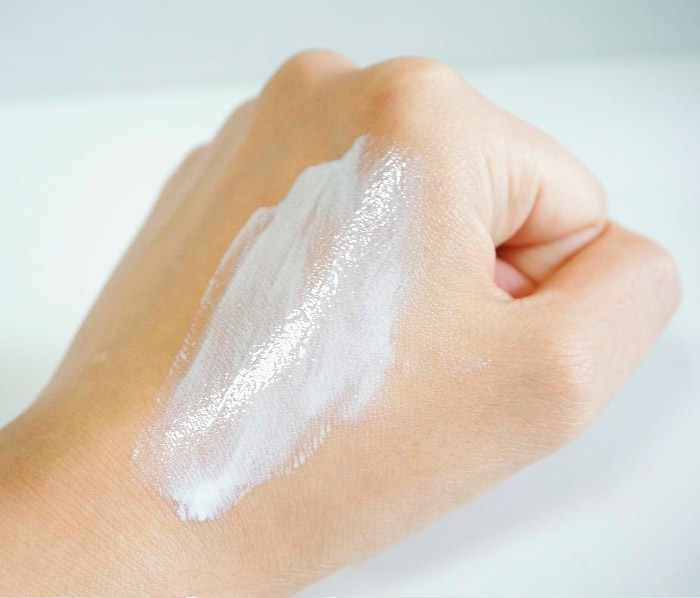 Водостойкий солнцезащитный крем A'PIEU Pure Block Natural Waterproof Sun Cream SPF50