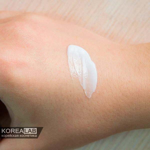 Антивозрастной лифтинг-крем для лица с пептидами OTTIE Lift Firming Cream