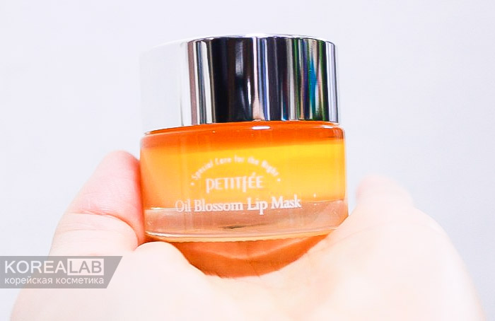 Маска для губ с маслом облепихи PETITFEE Oil Blossom Lip Mask Sea Buckthorn