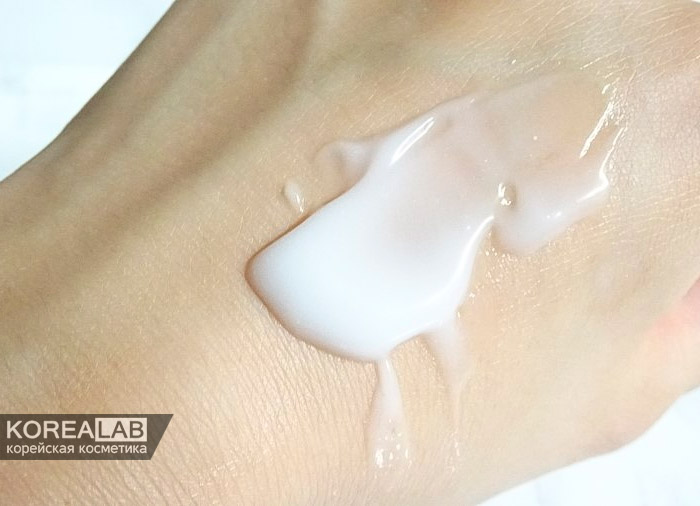 Подтягивающая маска для лица с кокосом SKINFOOD Freshmade Coconut Mask