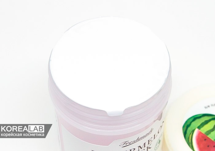 Успокаивающая маска для лица с арбузом SKINFOOD Freshmade Watermelon Mask