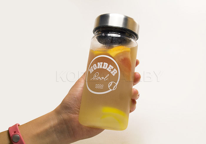 фирменная бутылка tonymoly