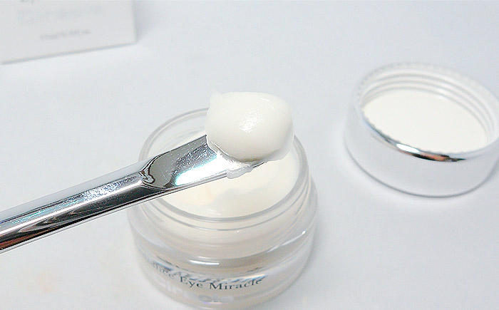 Крем для сияния кожи вокруг глаз CIRACLE Radiance Eye Miracle