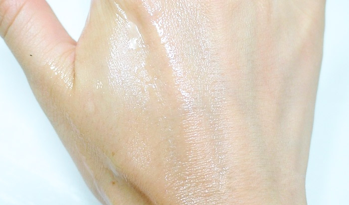 Увлажняющая эссенция для лица CIRACLE Radiance Boosting Corrector