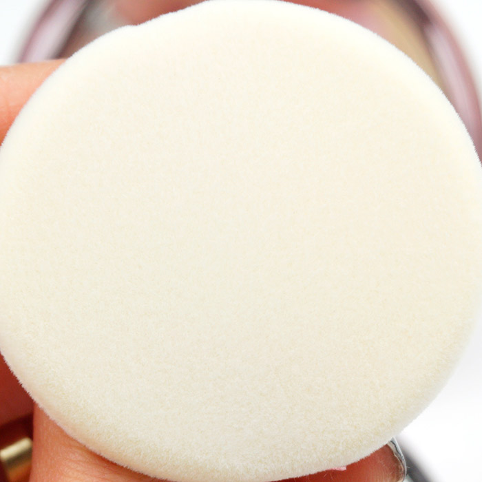 Компактная пудра для лица RIVECOWE Beyond Beauty Moisture Twoway Cake SPF40 РА++ Компактная пудра для лица RIVECOWE Beyond Beauty Moisture Twoway Cake SPF40 РА++