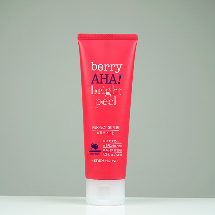 Скраб для лица с AHA-кислотами ETUDE HOUSE Berry AHA Bright Peel Perfect Scrub