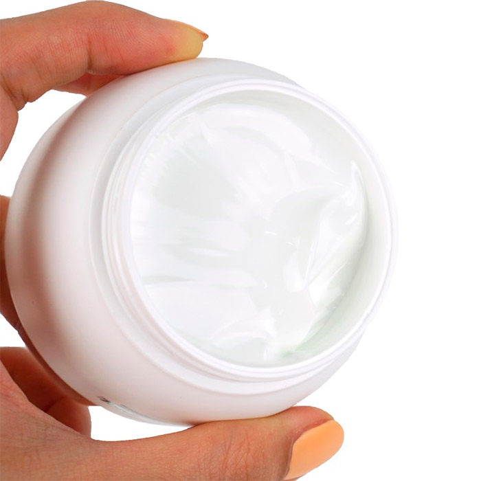 Осветляющий крем для жирной кожи ETUDE HOUSE Sweet Pudding Tone Up Cream Brightening