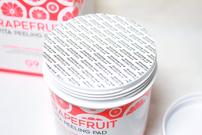 Пилинг-пэды для лица с грейпфрутом G9 SKIN Grapefruit Vita Peeling Pad Пилинг-пэды для лица с грейпфрутом G9 SKIN Grapefruit Vita Peeling Pad