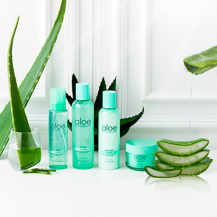 Успокаивающая эмульсия с алоэ вера HOLIKA HOLIKA Aloe Soothing Essence 90% Calming Emulsion