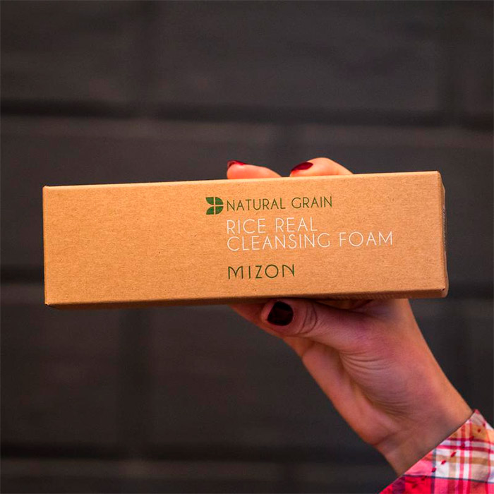 Рисовая пенка для пористой кожи MIZON Rice Real Cleansing Foam