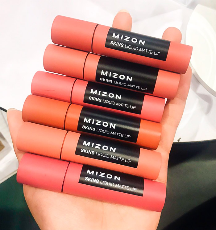 Жидкая матовая помада MIZON Skins Liquid Matte Lip