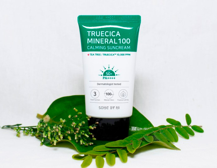 Солнцезащитный минеральный крем SOME BY MI Truecica Mineral 100 Calming Sun Cream SPF50+ PA++++ Солнцезащитный минеральный крем SOME BY MI Truecica Mineral 100 Calming Sun Cream SPF50+ PA++++