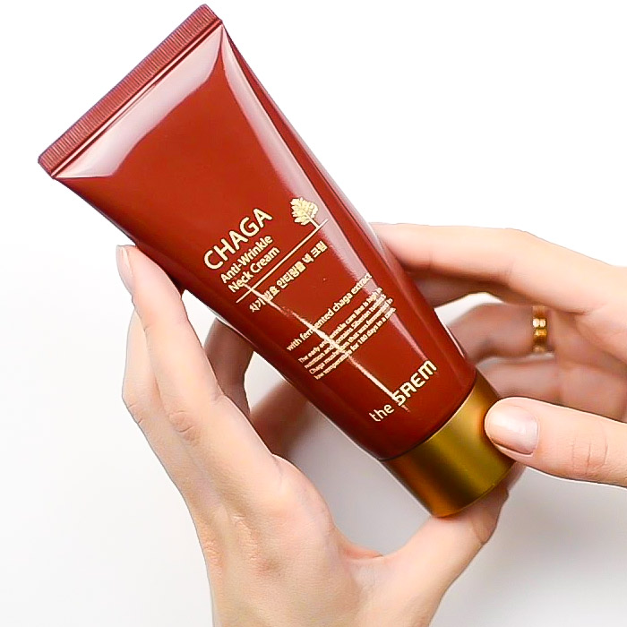 Антивозрастной крем для шеи THE SAEM Chaga Anti-Wrinkle Neck Cream Антивозрастной крем для шеи THE SAEM Chaga Anti-Wrinkle Neck Cream